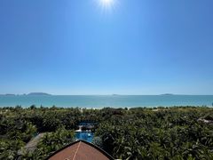 -三亚湾海居铂尔曼度假酒店