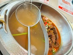 -左庭右院鲜牛肉火锅(浦江欢乐颂店)