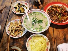 -老方桌烂蹄花川菜馆(九龙坡店)
