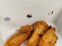 -必胜客(宝杨路宅急送店)