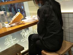 -名创优品(北京新中关购物中心地铁层店)