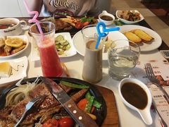 -爱丽丝牛排西餐厅(光谷步行街店)