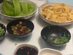 -洪氏嗨捞·猪肚鸡火锅(阳光天地店)