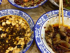 -江城燕子大排档(江汉路步行街店)