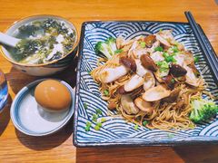 松茸干拌面-囿面传统制面馆(中央路店)