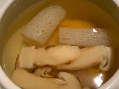 松茸汤-悦融琥珀·京鲁菜·海味珍品(西单店)