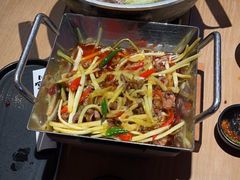 -川堂风·跷脚牛肉·乐山爆炒(宝山日月光店)