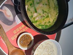 -妈妈故事米线(市府恒隆店)