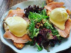 -ROAST coffee & eatery