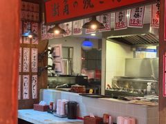 -瑞虹新天地月亮湾