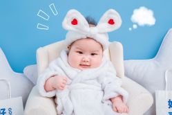 -小熊维尼高端儿童摄影(宝安旗舰店)