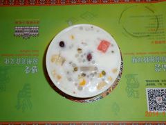 -海口骑楼小吃街