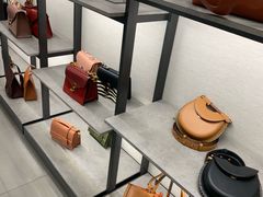 -CHARLES&KEITH(城西银泰店)