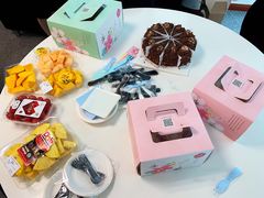 -花花卷卷·鲜食蛋糕(静安久光百货店)