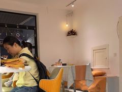 等位区-大象厨房(重庆道店)