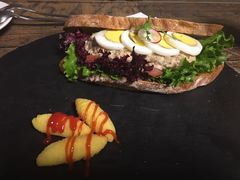 -HIGH FIVE哈福手工汉堡(桂林路店)