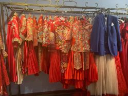 龙凤褂-艾慕婚纱礼服馆(和平店)