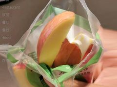 苹果片-麦当劳(汉口火车站候车室店)