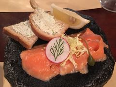 -Lingo西餐厅(仙乐斯广场店)