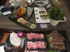 -捞王锅物料理(上海世茂广场店)