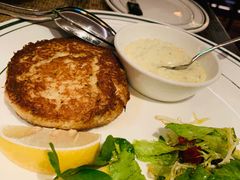 招牌蟹肉饼-Wolfgang’s Steakhouse 沃夫冈牛排馆(上海白玉兰广场店)