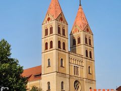 -富临港·蒸汽海鲜·手抓海鲜·炒菜(栈桥店)