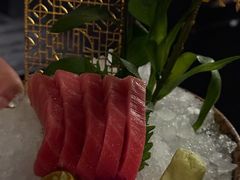 -蟹犇前•帝王蟹雪蟹(陆家嘴店)
