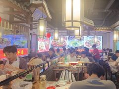 -川流不息·地道川菜·小龙虾(新松江路店)