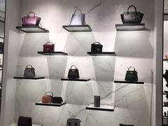 -Charles & Keith(大运河购物中心店)