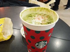 -星巴克(上海虹桥新天地二店)