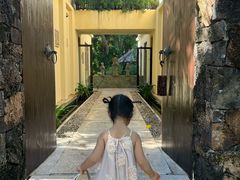 -三亚亚龙湾五号度假别墅酒店