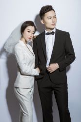 -巴黎时尚婚纱摄影(南汇店)