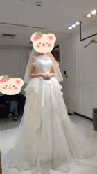 点击看大图 -GRACE KELLY婚纱与礼服(北京店)