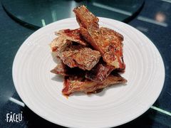 -HOMES上海本帮菜(襄阳公园店)