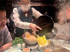 -左庭右院鲜牛肉火锅黑金店(陆家嘴中心店)