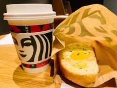 -星巴克(金茂大厦店)
