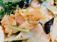 -有红鸡毛店·川菜(建设路店)