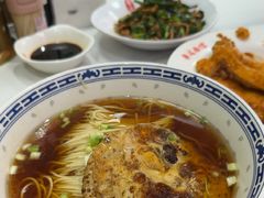 -鲁达面馆本帮风味(共康东路店)