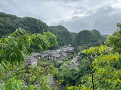 -高荡千年布依古寨旅游景区
