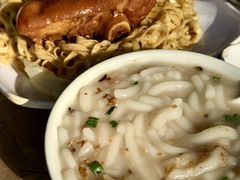 -村花杏荔枝湾艇仔粥