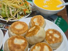 -尹记门钉肉饼(天坛店)