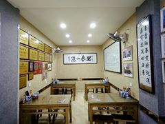 -天发芽·何记葫芦头泡馍·传统小吃(报恩寺街店)