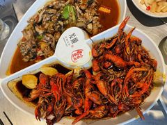 -龙巢盱眙龙虾·牛蛙·烧烤宵夜(八卦岭店)