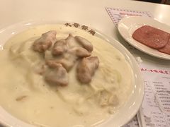 白汁鸡皇烩意粉-大哥餐厅(西城花园店)