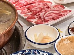 -老蜀铜火锅·酸菜脊骨·麻辣羊蝎子(热闹路店)