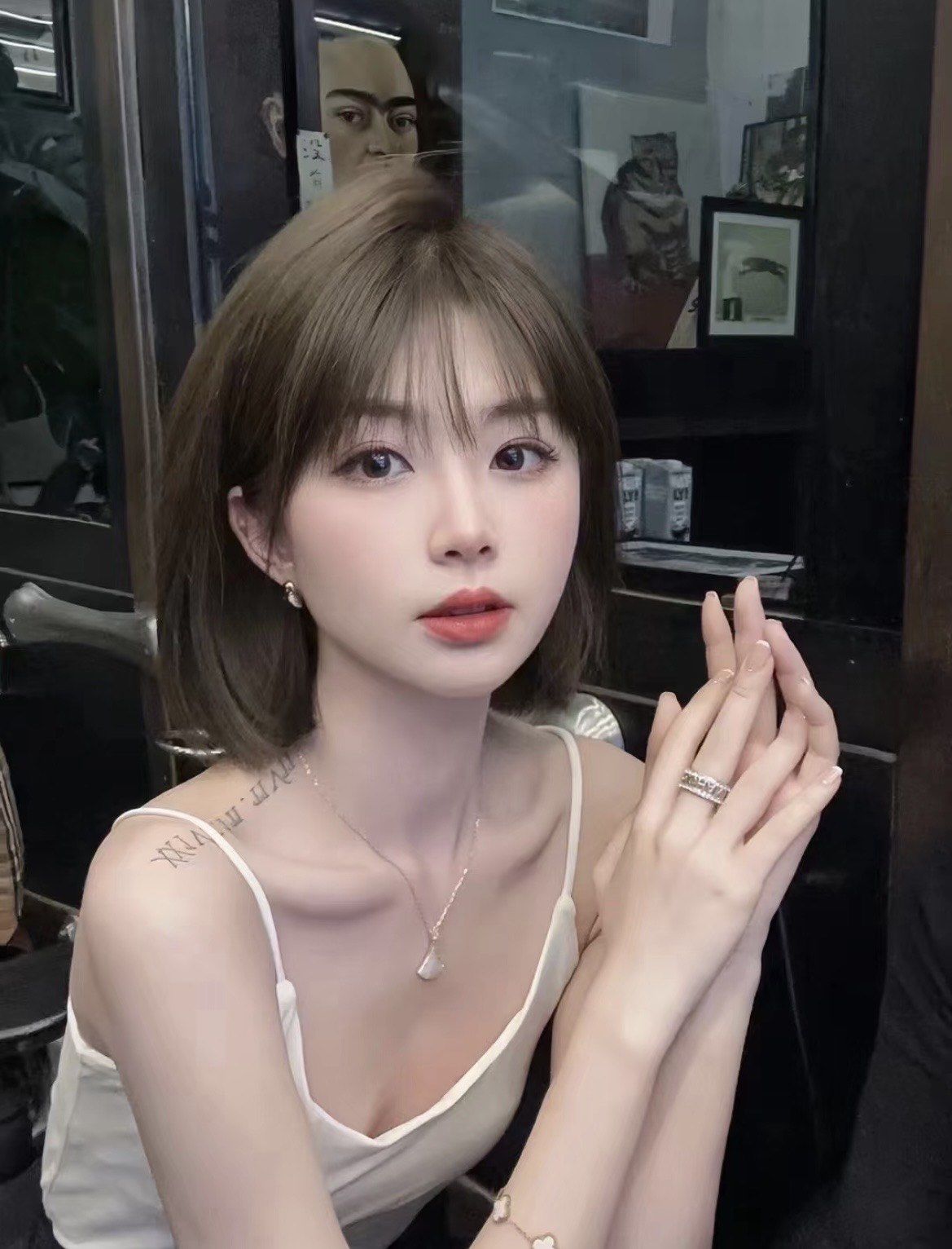 简单又好看的发型 #减龄中短发发型推荐