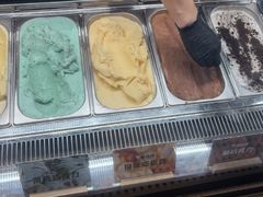 -极拉图·现制冰淇淋(大卫城店)