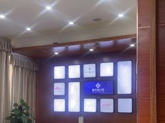 -赫尔森口腔·牙齿种植修复