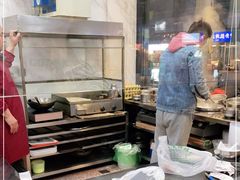 -白翔甜食店