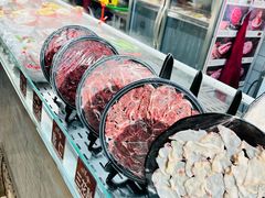 -醉董牛川派鲜肉自选火锅(烟台店)